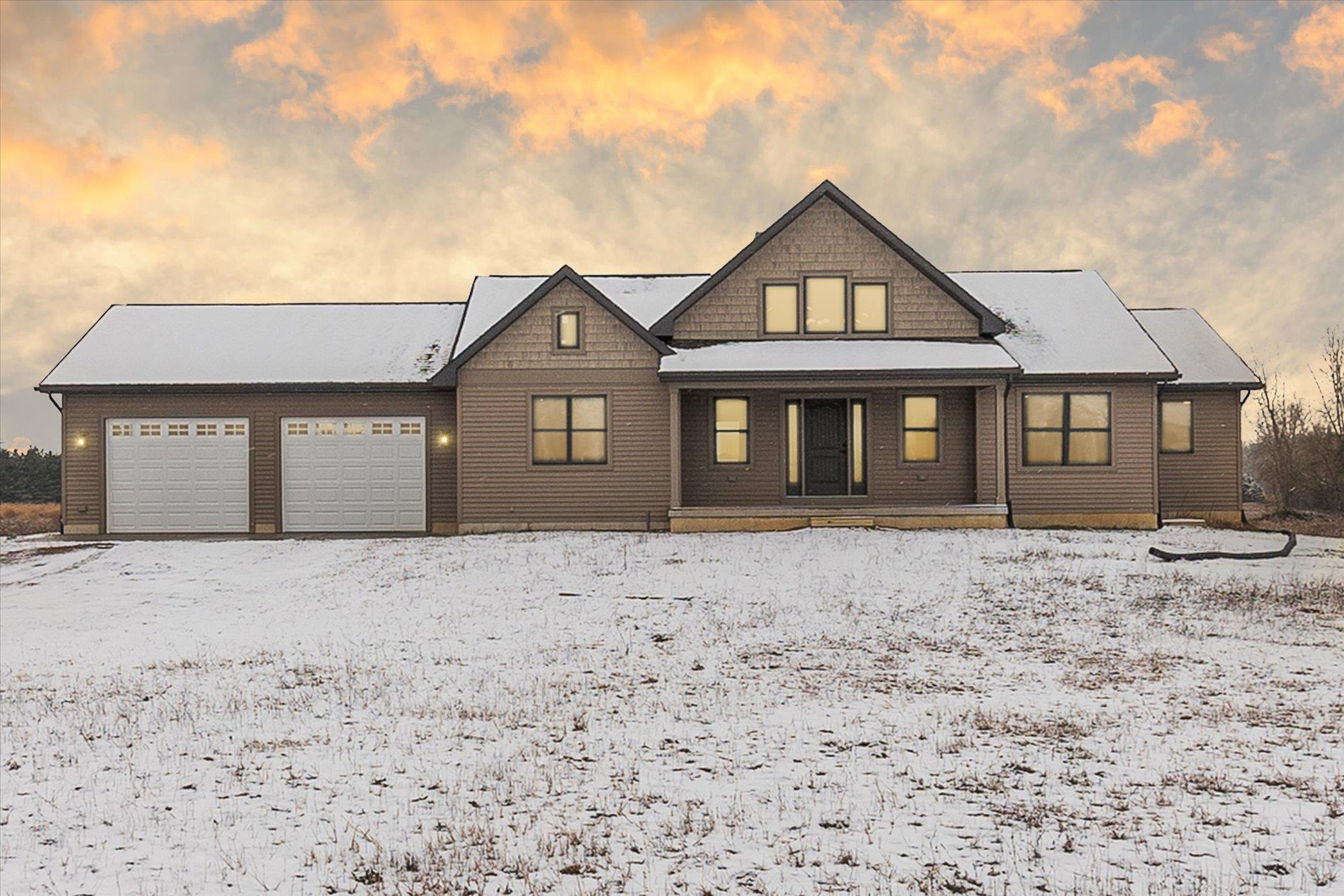 790 East Beard Road Perry, MI 48872 - Photo 1 of 54 50096280.JPG