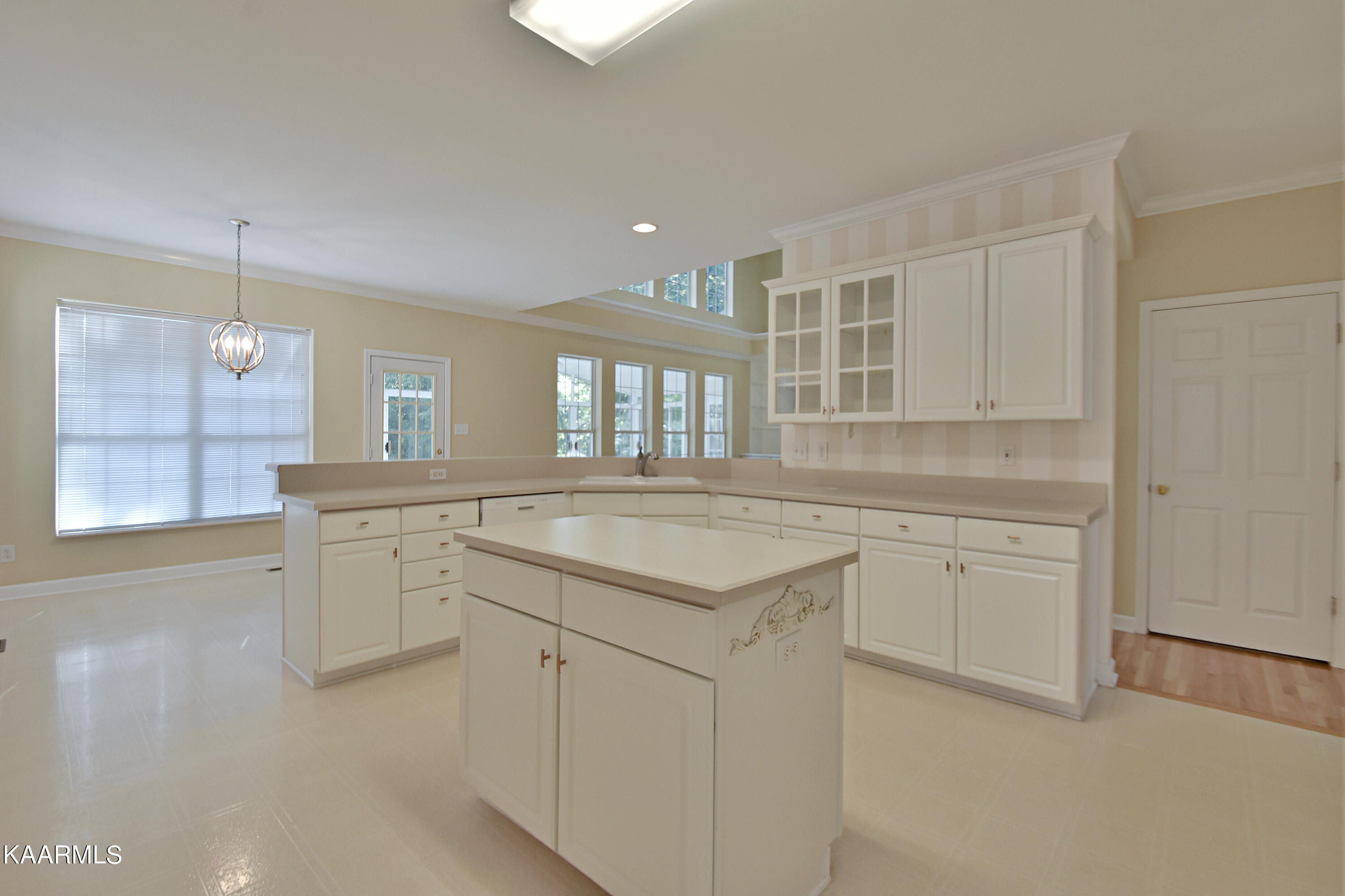 1135 Woodsboro Road Knoxville, TN 37922 - Photo 21 of 38 DSC_5740 (2)