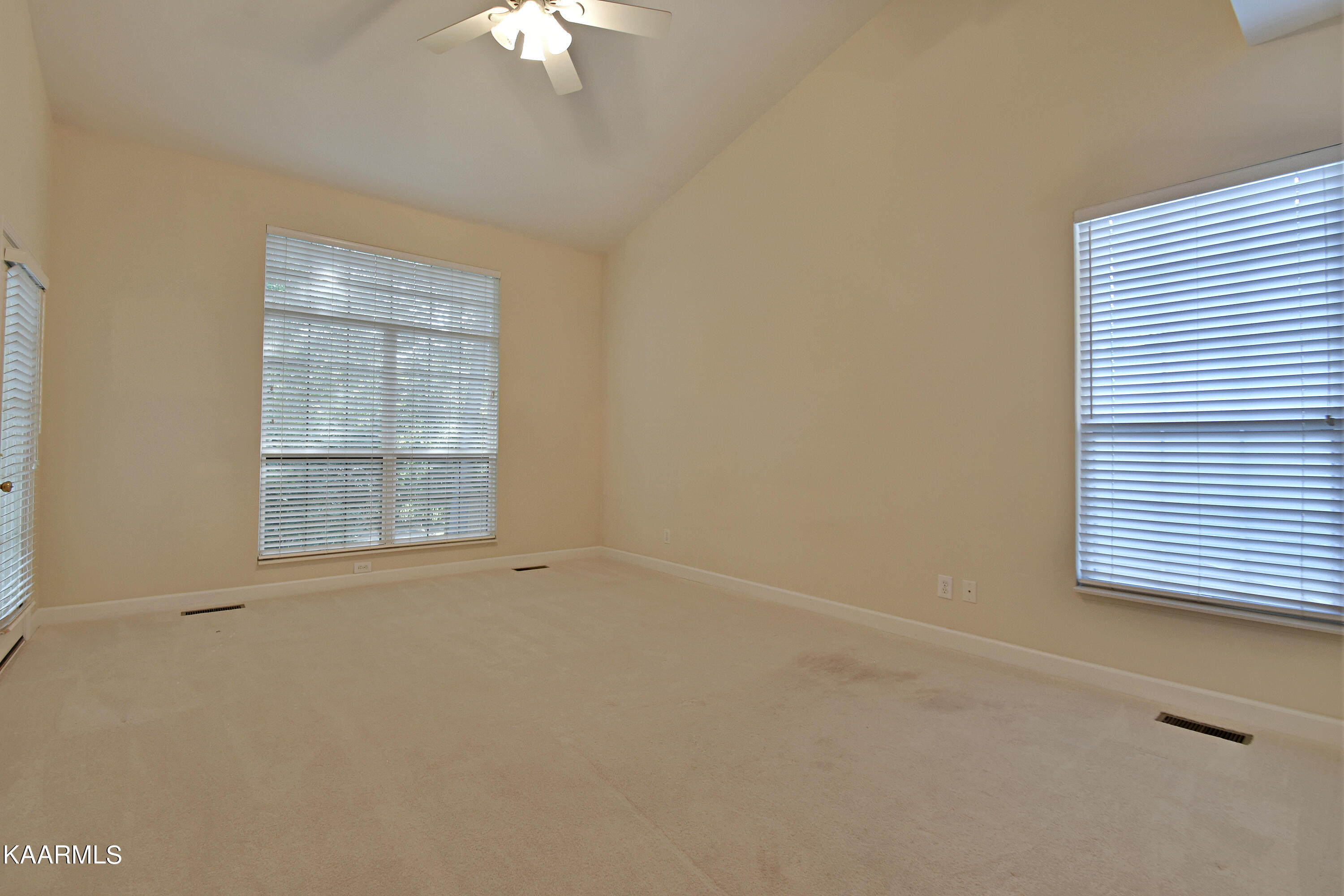 1135 Woodsboro Road Knoxville, TN 37922 - Photo 25 of 38 DSC_5711 (1)