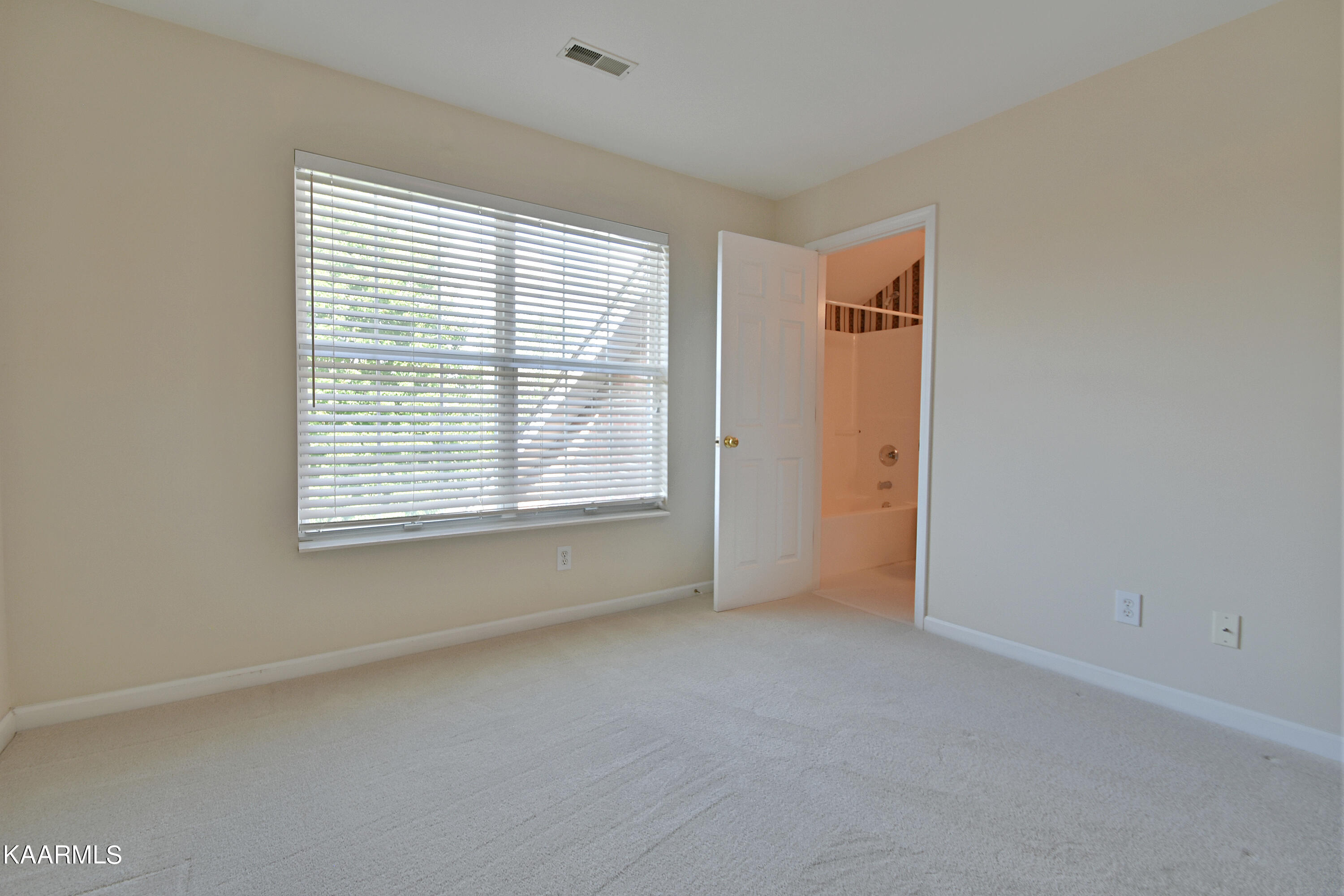 1135 Woodsboro Road Knoxville, TN 37922 - Photo 33 of 38 DSC_5758 (1)