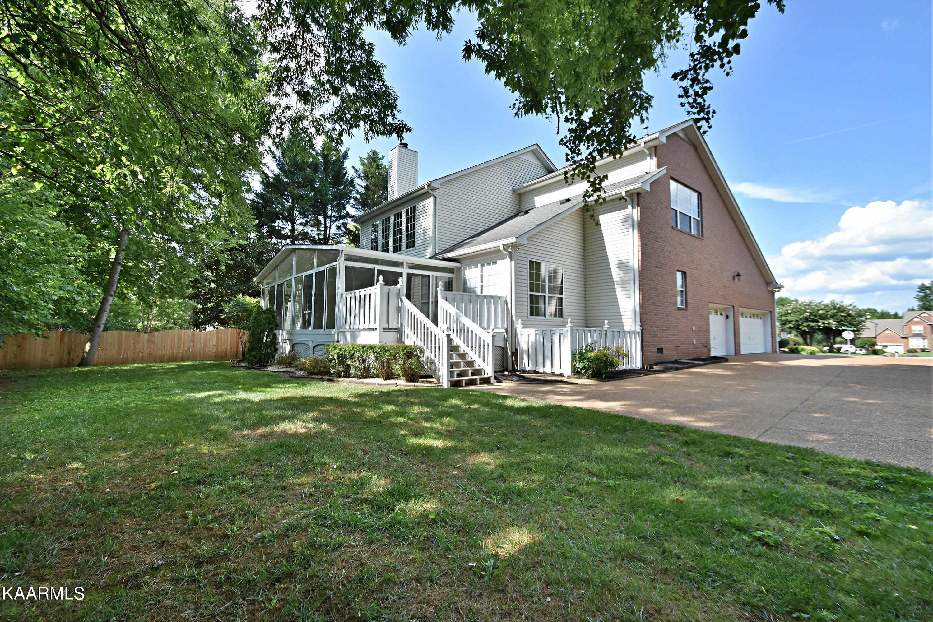 1135 Woodsboro Road Knoxville, TN 37922 - Photo 7 of 38 DSC_5693 (1)