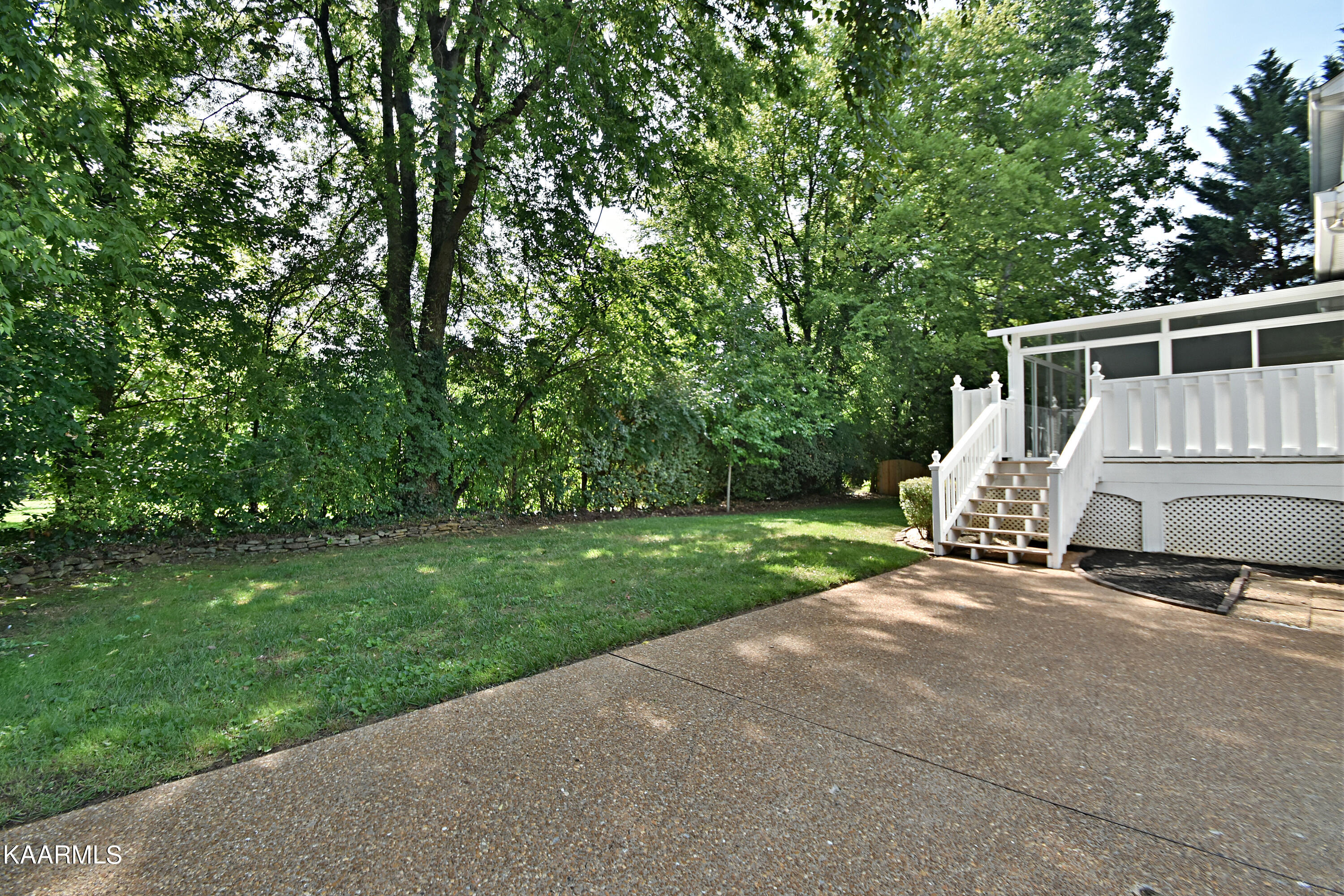 1135 Woodsboro Road Knoxville, TN 37922 - Photo 8 of 38 Copy of DSC_5692 (1)