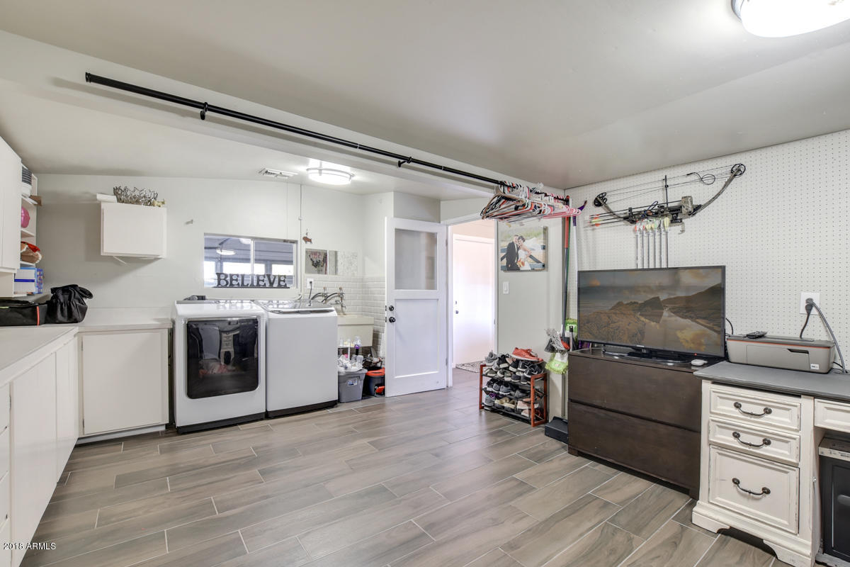 1517 West Lamar Road Phoenix, AZ 85015 - Photo 31 of 43 1517-West-Lamar-Road-39