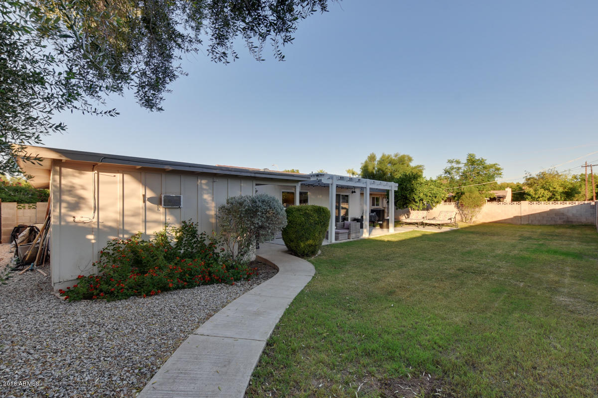 1517 West Lamar Road Phoenix, AZ 85015 - Photo 33 of 43 1517-West-Lamar-Road-42