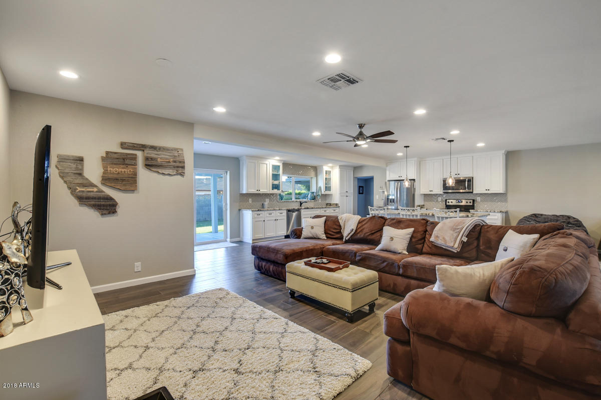 1517 West Lamar Road Phoenix, AZ 85015 - Photo 8 of 43 1517-West-Lamar-Road-13