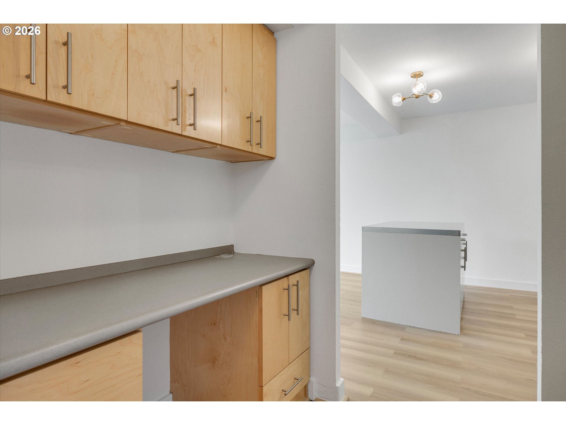 255 Southwest Harrison Street, Unit 8E Portland, OR 97201 - Photo 15 of 32 Gallery Image 15