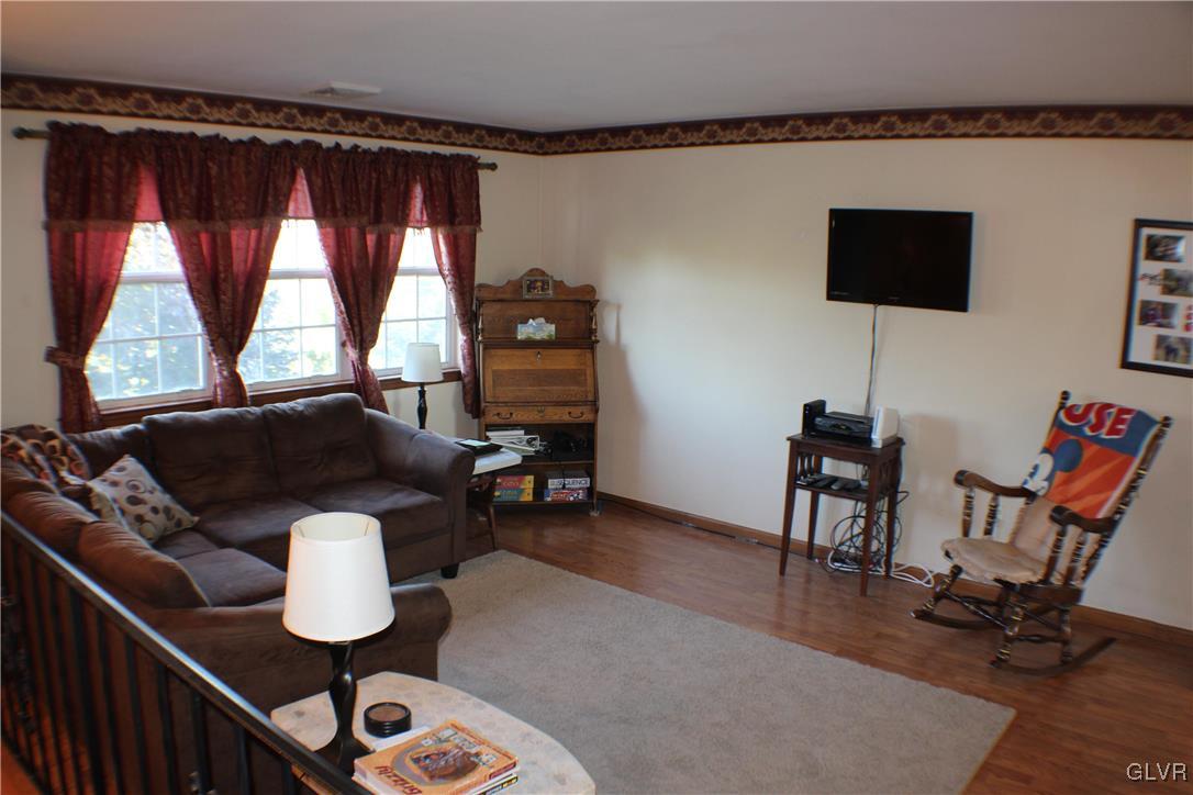3733 Eagle Road Slatington, PA 18080 - Photo 8 of 18 Gallery Image 8