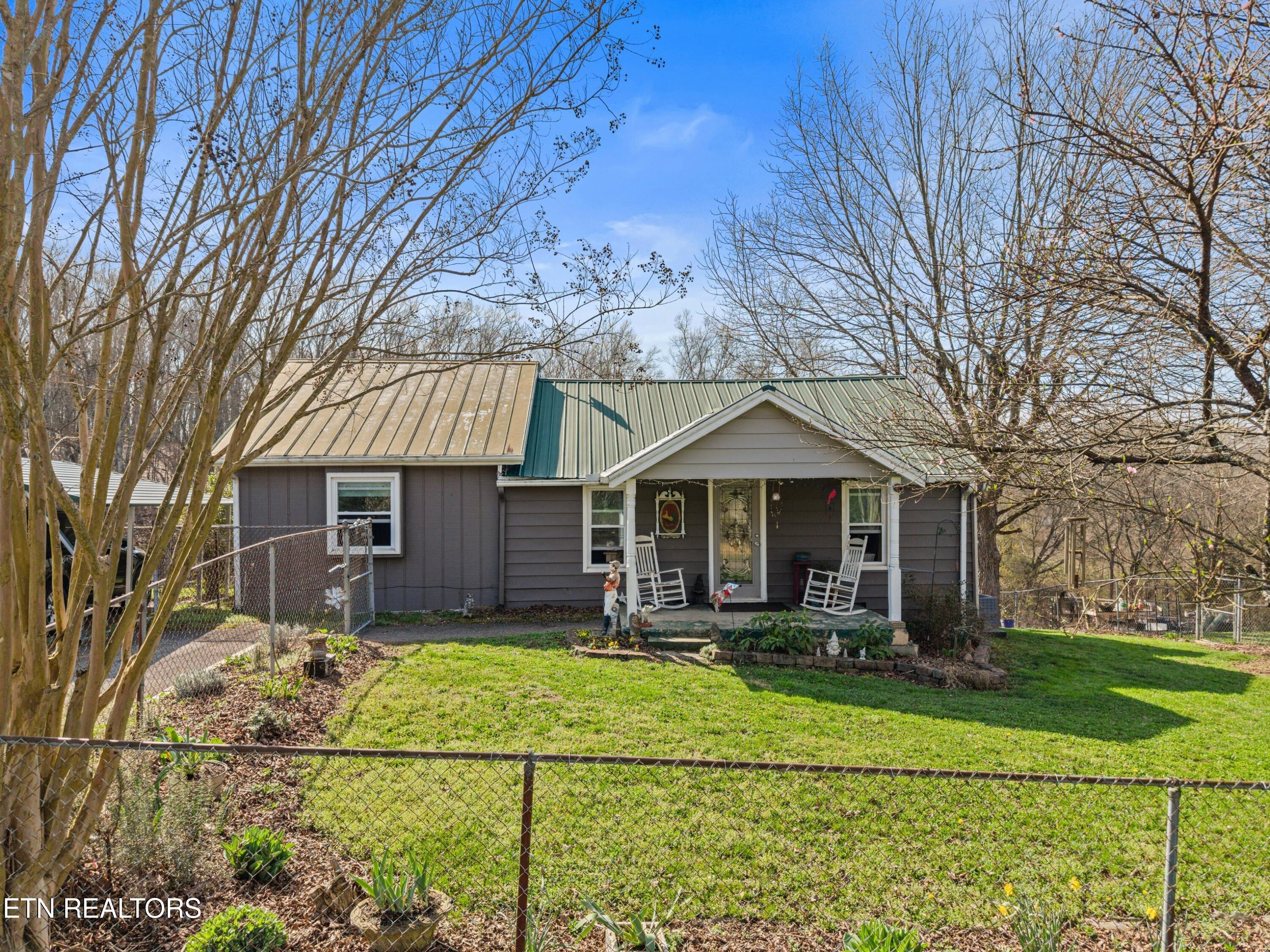 3621 Leadvale Road White Pine, TN 37890 - Photo 4 of 45 002-3621LeadvaleRoad-WhitePine-TN-37890-
