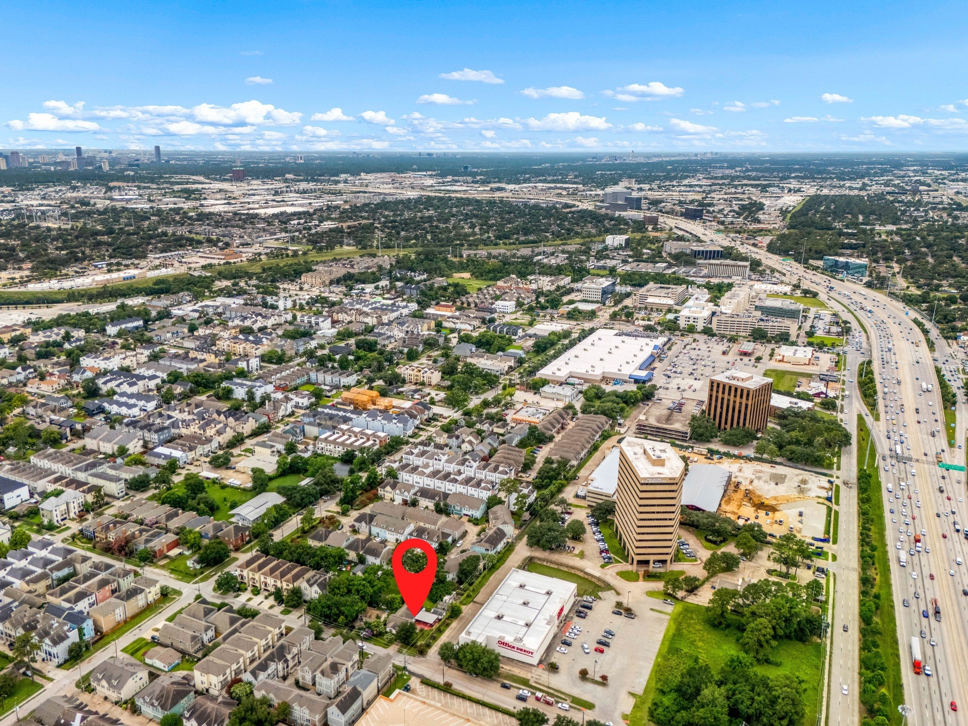 2609 Bevis Street Houston, TX 77008 - Photo 22 of 28 an aerial view of residential building with yard