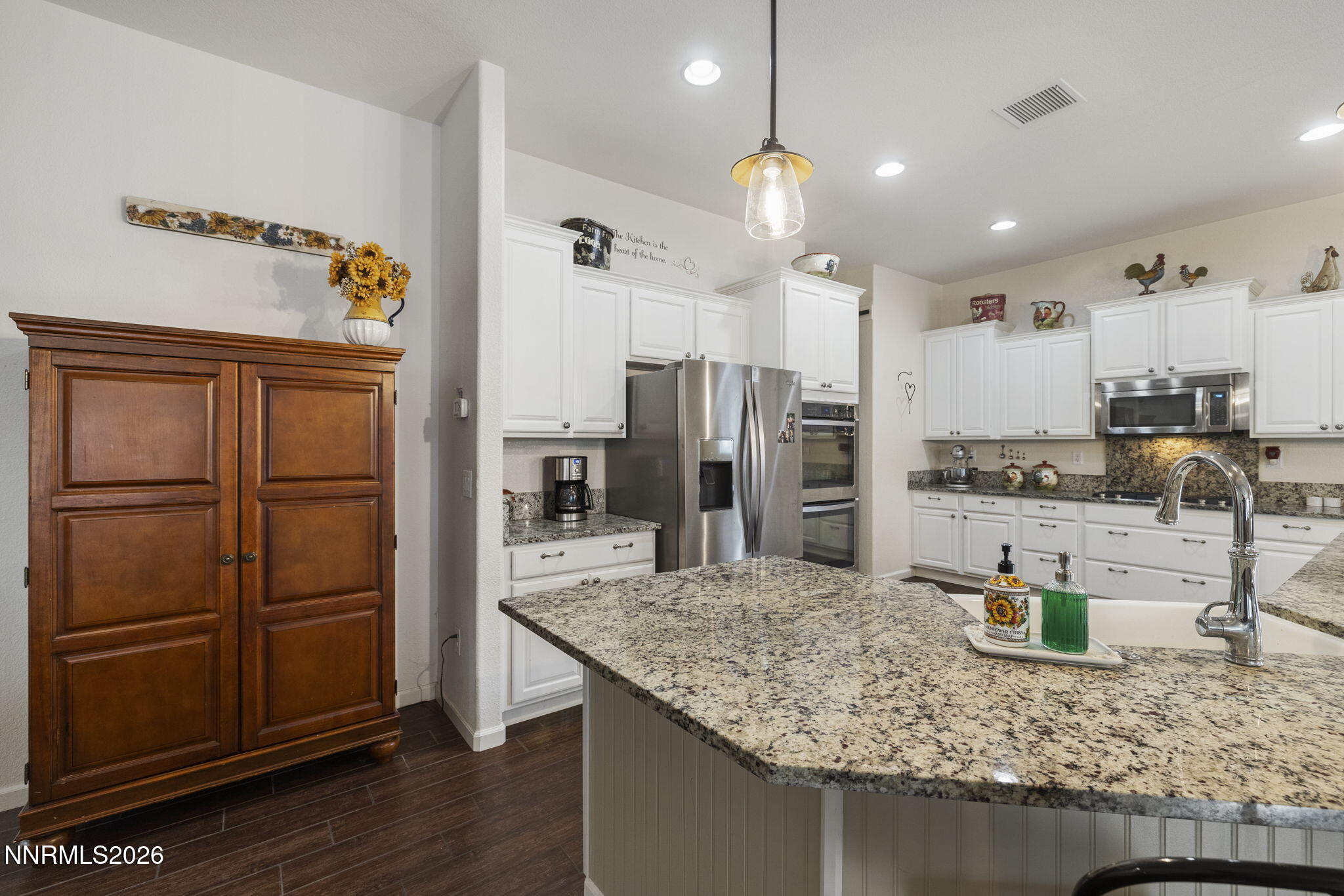 1641 Crescent Pointe Way Reno, NV 89523 - Photo 18 of 52 18-web-or-mls-IMG_9025