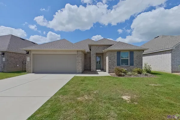 $1,890 | 108 SANTIAGO Court, Lafayette, LA 70507