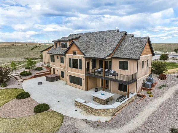 $1,599,000 | 39917 Hilltop Circle, Severance, CO 80610