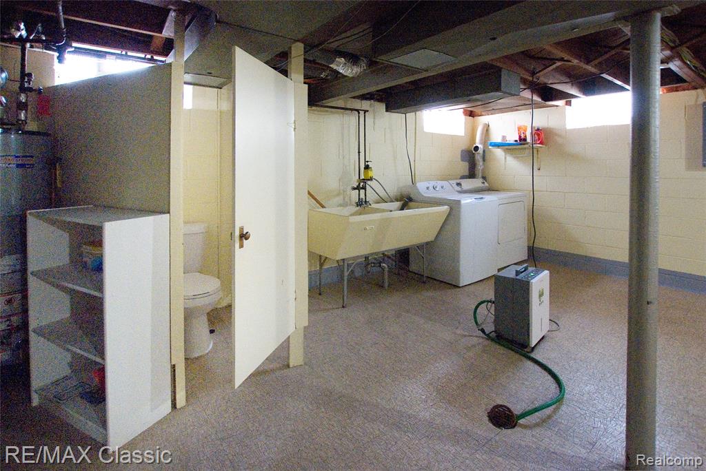 2604 Rochester Road Royal Oak, MI 48073 - Photo 26 of 32