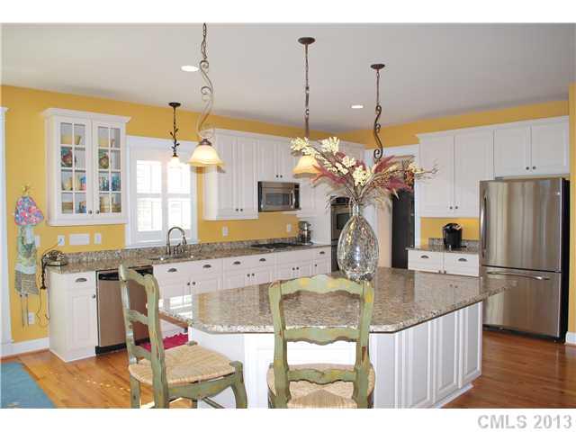 3348 Richard's Crossing, Unit 876 Fort Mill, SC 29708 - Photo 7 of 16
