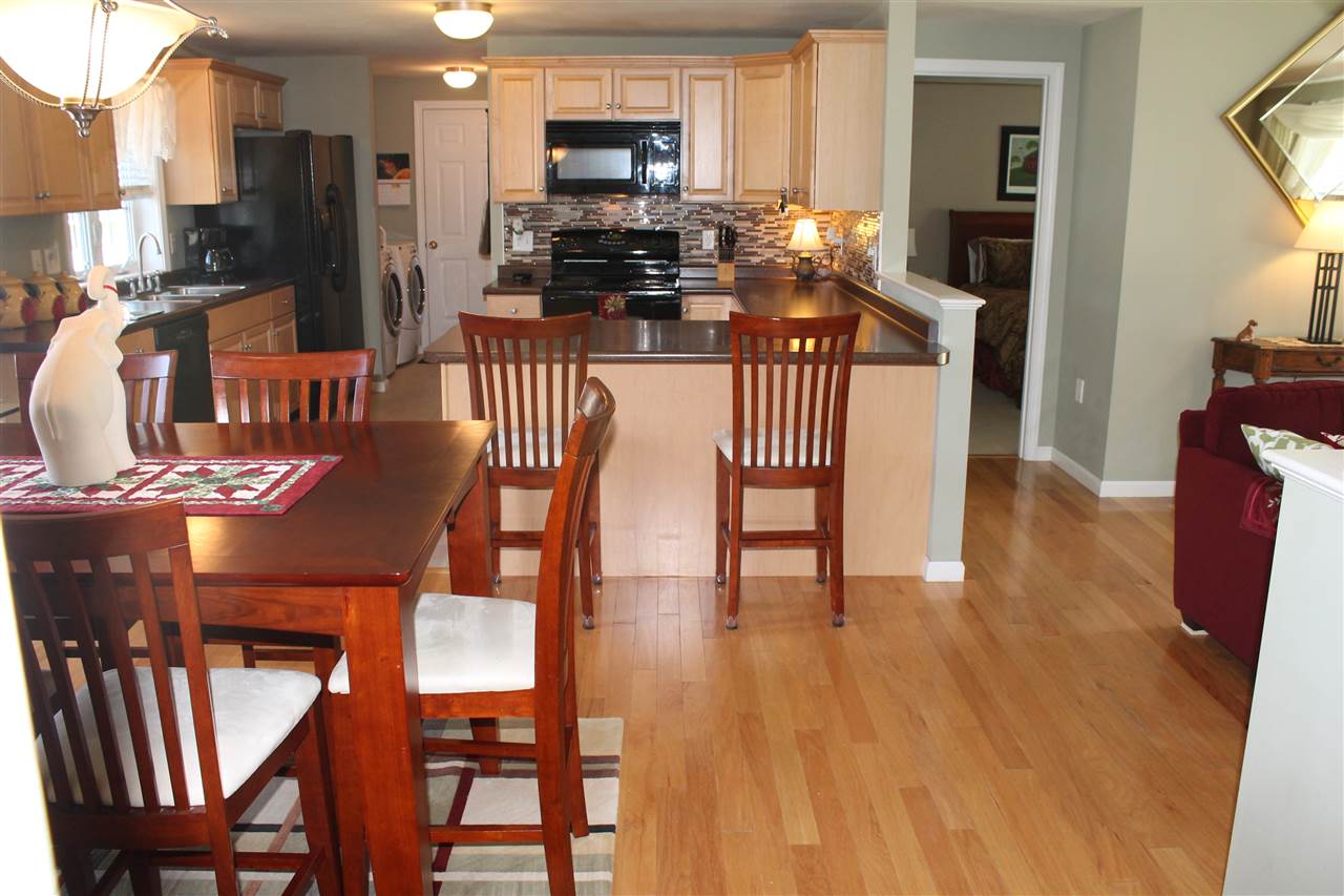 5 Beech Street, Unit 5 Hooksett, NH 03106 - Photo 17 of 29 Gallery Image 17