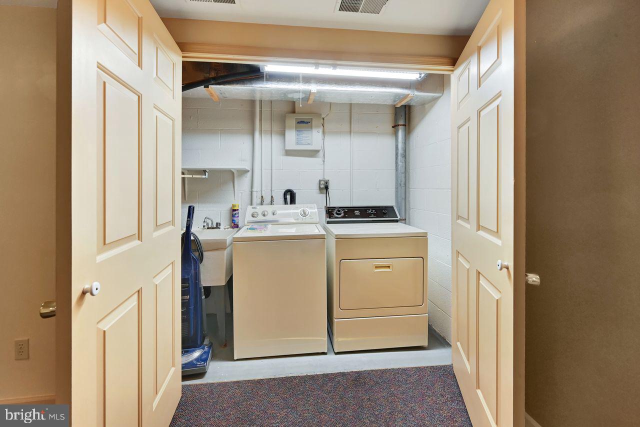 1405 Chambers Ridge, Unit 1405 York, PA 17402 - Photo 31 of 34 Gallery Image 31
