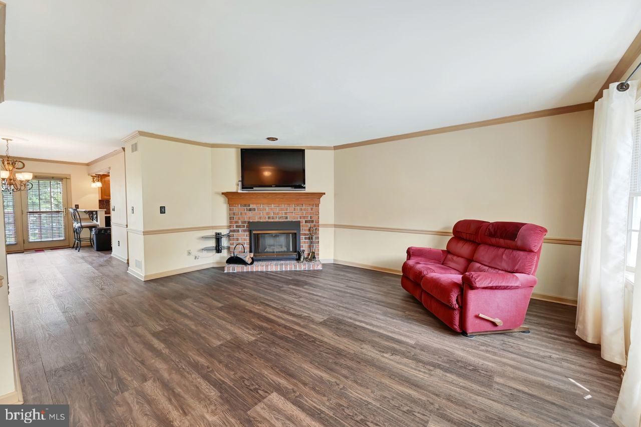 1405 Chambers Ridge, Unit 1405 York, PA 17402 - Photo 4 of 34 Gallery Image 4