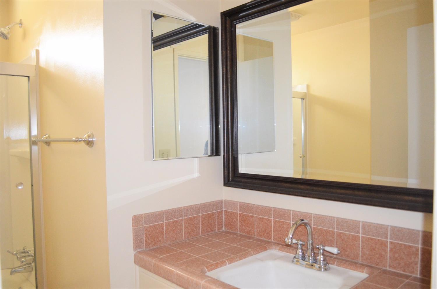 425 West Spring Lane Lemoore, CA 93245 - Photo 15 of 25 Additional Photo
