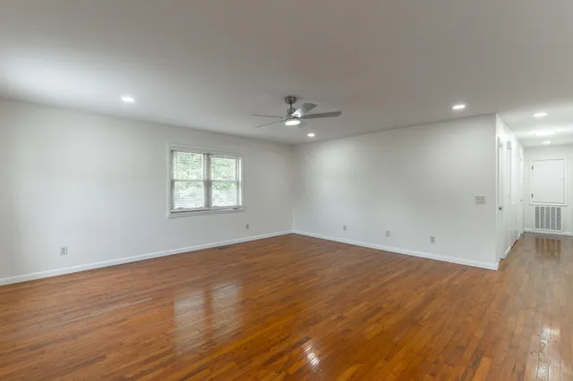 $359,000 | 711 2nd Street, South Pittsburg, TN 37380