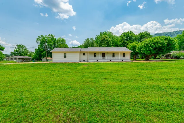 $359,000 | 711 2nd Street, South Pittsburg, TN 37380