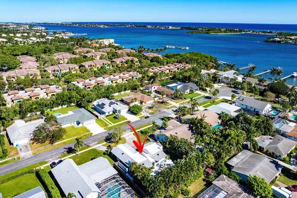 $6,500 | 630 Northeast 15th Place, Boynton Beach, FL 33435