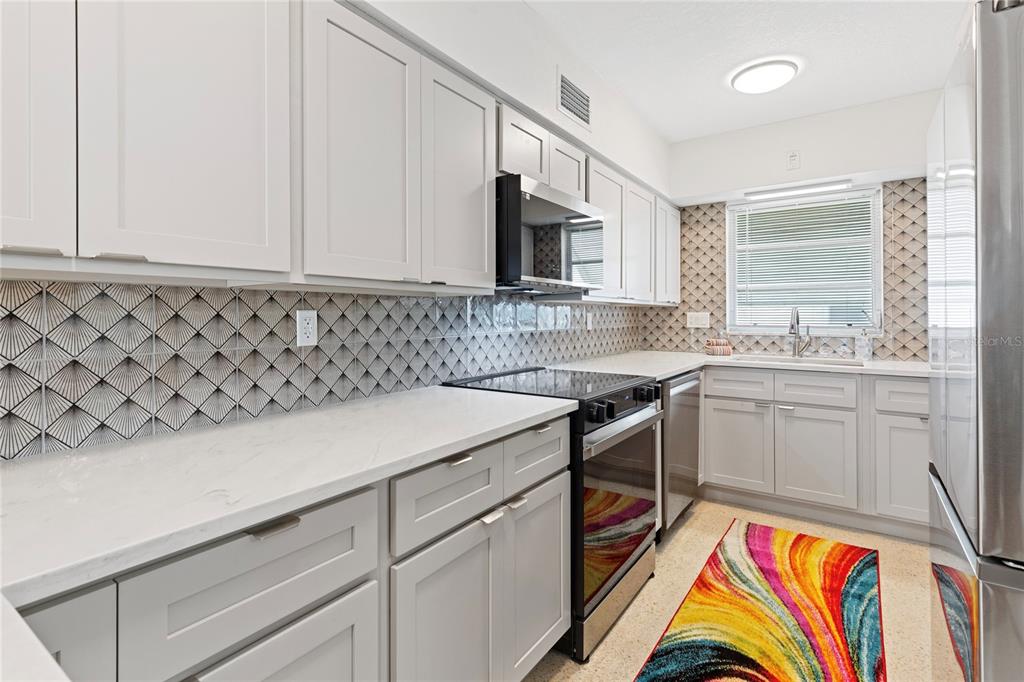 250 Rosery Road Northwest, Unit 280 Largo, FL 33770 - Photo 10 of 19