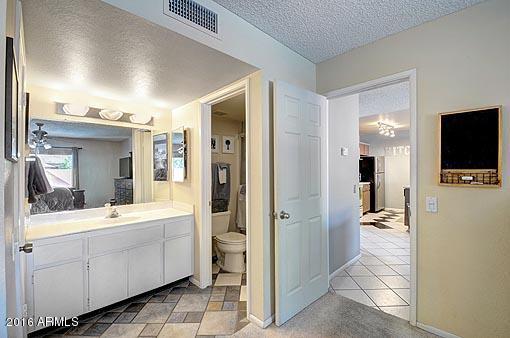 1914 East Grandview Road Phoenix, AZ 85022 - Photo 12 of 17 Master Bathroom
