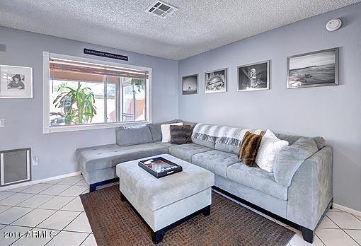 1914 East Grandview Road Phoenix, AZ 85022 - Photo 6 of 17 Family Room