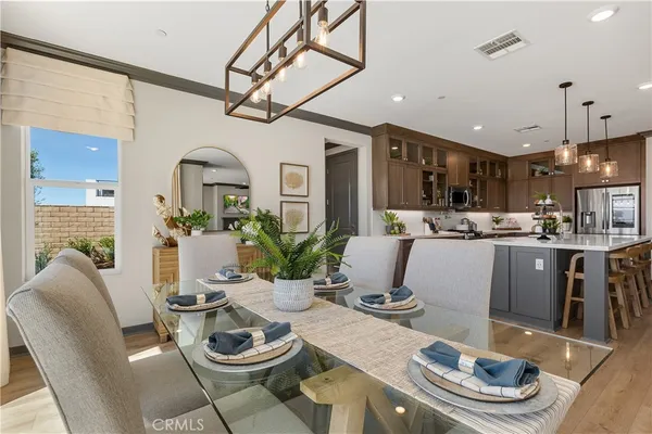 $1,225,000 | 28512 Wildflower Terrace, Castaic, CA 91384