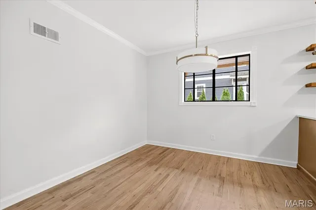 $525,000 | 246 South Old Orchard Avenue, St. Louis, MO 63119