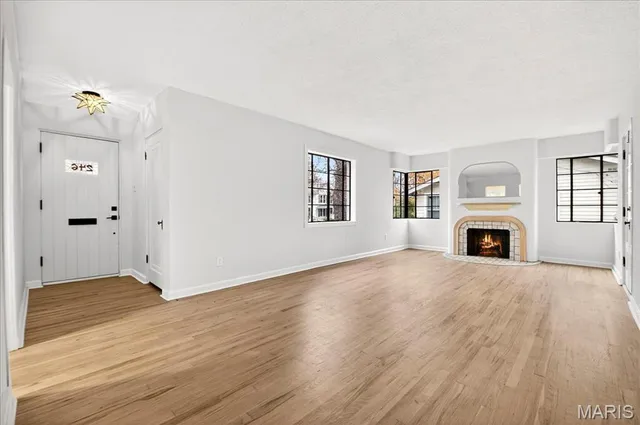 $525,000 | 246 South Old Orchard Avenue, St. Louis, MO 63119