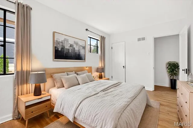 $525,000 | 246 South Old Orchard Avenue, St. Louis, MO 63119