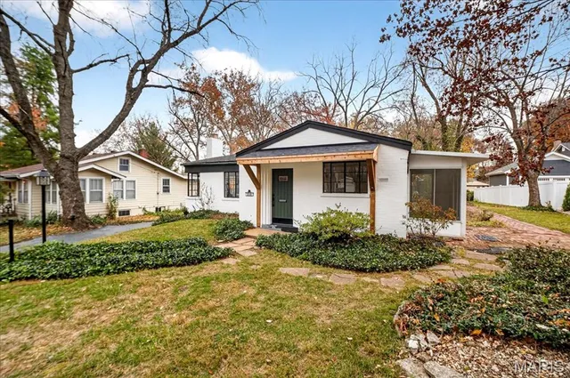 $525,000 | 246 South Old Orchard Avenue, St. Louis, MO 63119
