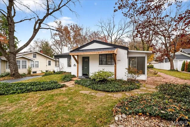 $525,000 | 246 South Old Orchard Avenue, St. Louis, MO 63119