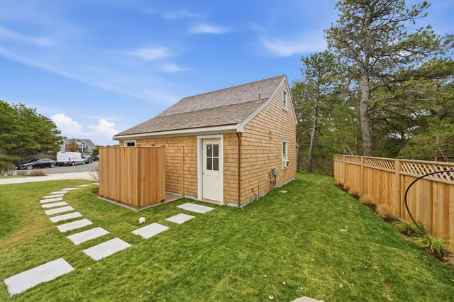 $9,995,000 | 7 Moors End Lane, Nantucket, MA 02554