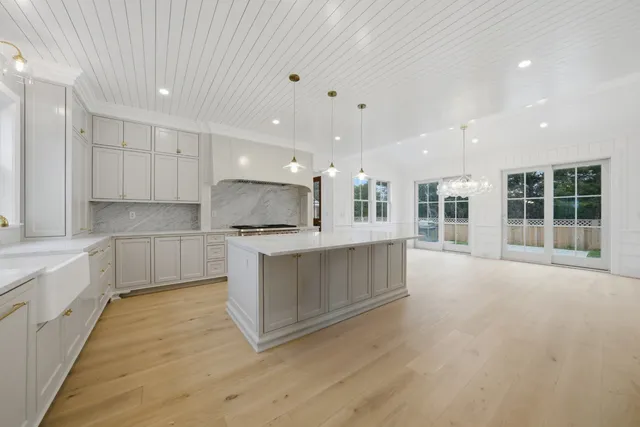 $9,995,000 | 7 Moors End Lane, Nantucket, MA 02554