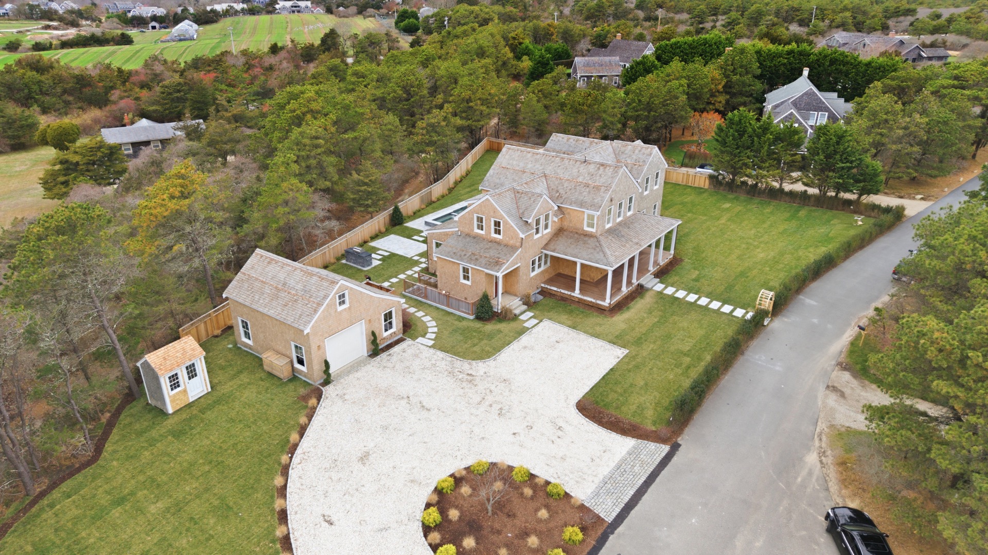 7 Moors End Lane Nantucket, MA 02554 - Photo 4 of 89