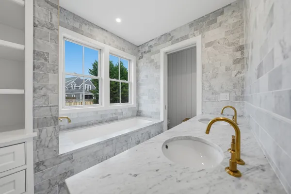$9,995,000 | 7 Moors End Lane, Nantucket, MA 02554