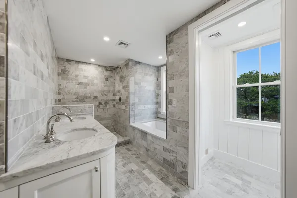 $9,995,000 | 7 Moors End Lane, Nantucket, MA 02554