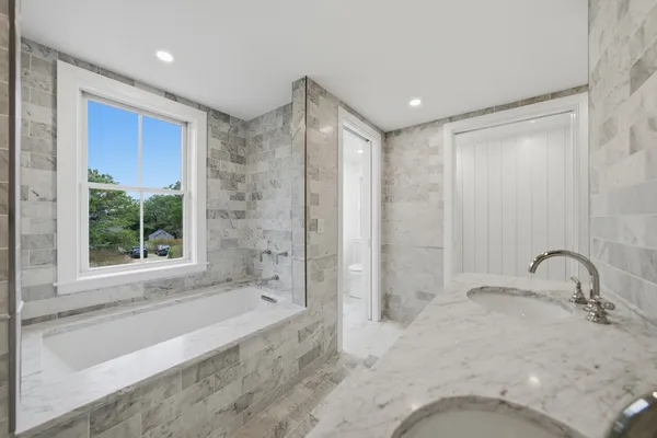 $9,995,000 | 7 Moors End Lane, Nantucket, MA 02554