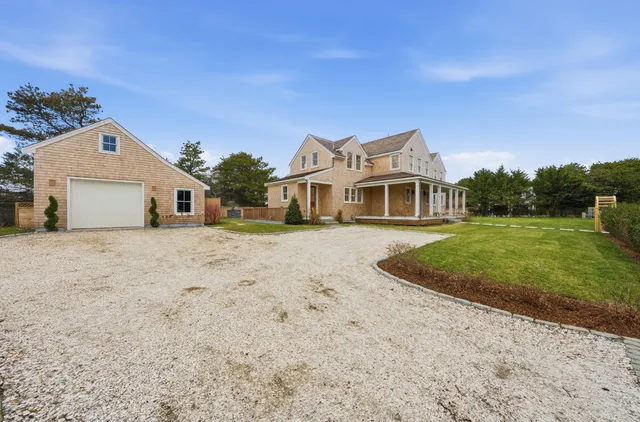 $9,995,000 | 7 Moors End Lane, Nantucket, MA 02554