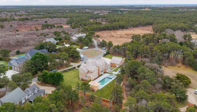 $9,995,000 | 7 Moors End Lane, Nantucket, MA 02554