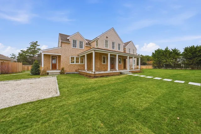 $9,995,000 | 7 Moors End Lane, Nantucket, MA 02554