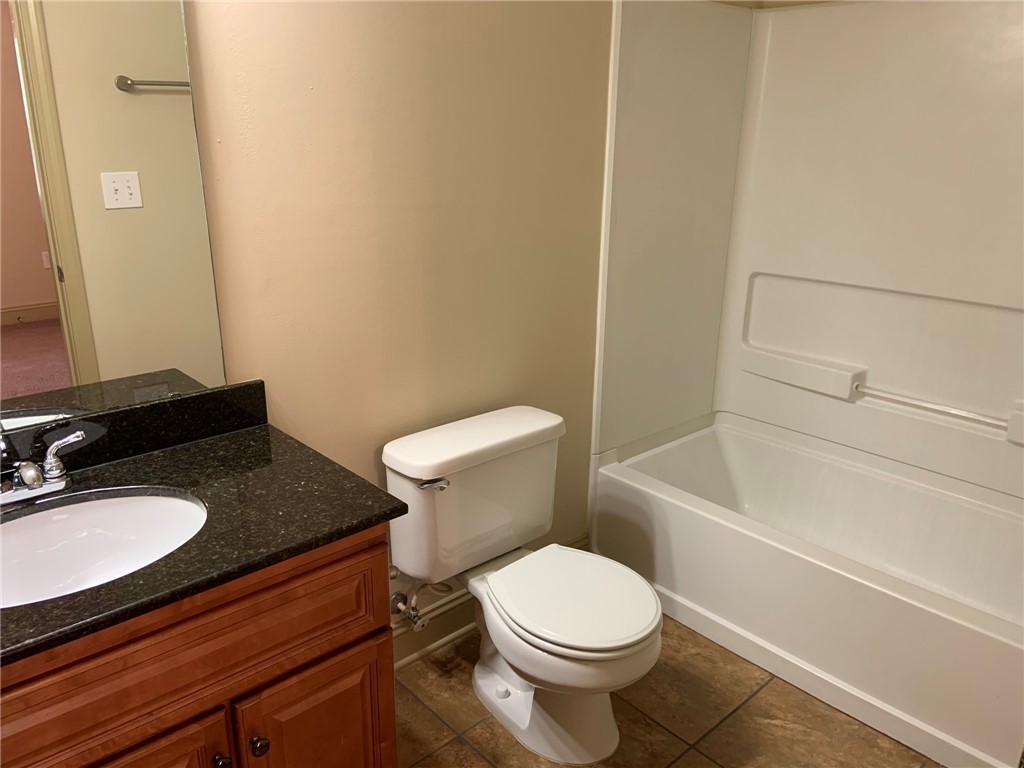 1813 Muscovy Way Seneca, SC 29678 - Photo 5 of 31 Gallery Image 5