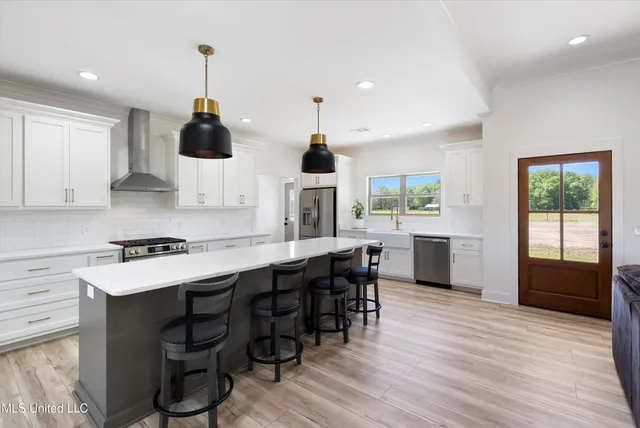 $420,000 | 1227 County Road 90, New Albany, MS 38652