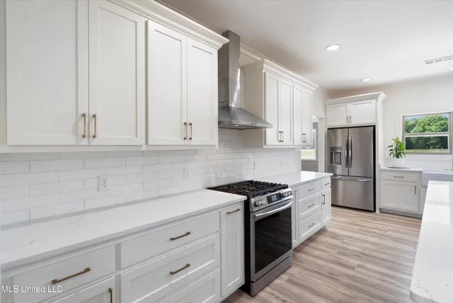 $420,000 | 1227 County Road 90, New Albany, MS 38652