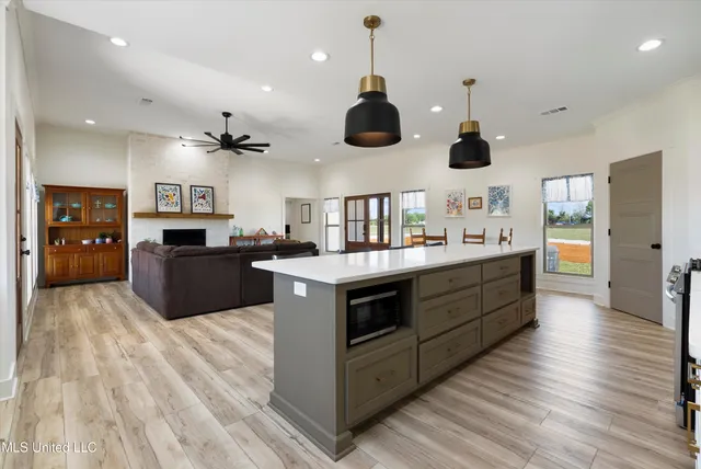 $420,000 | 1227 County Road 90, New Albany, MS 38652