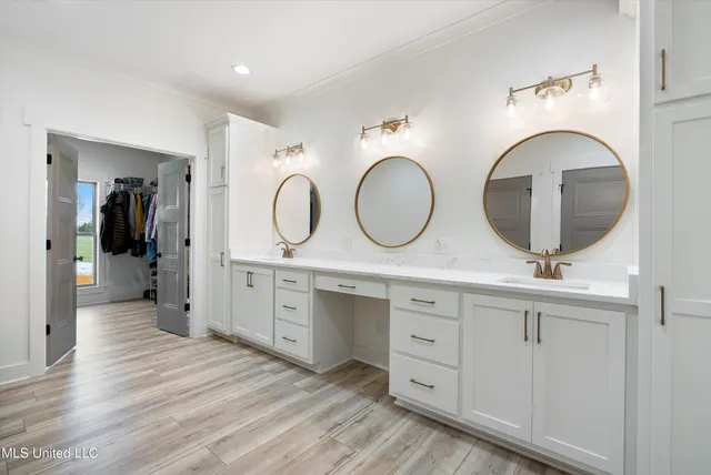 $420,000 | 1227 County Road 90, New Albany, MS 38652