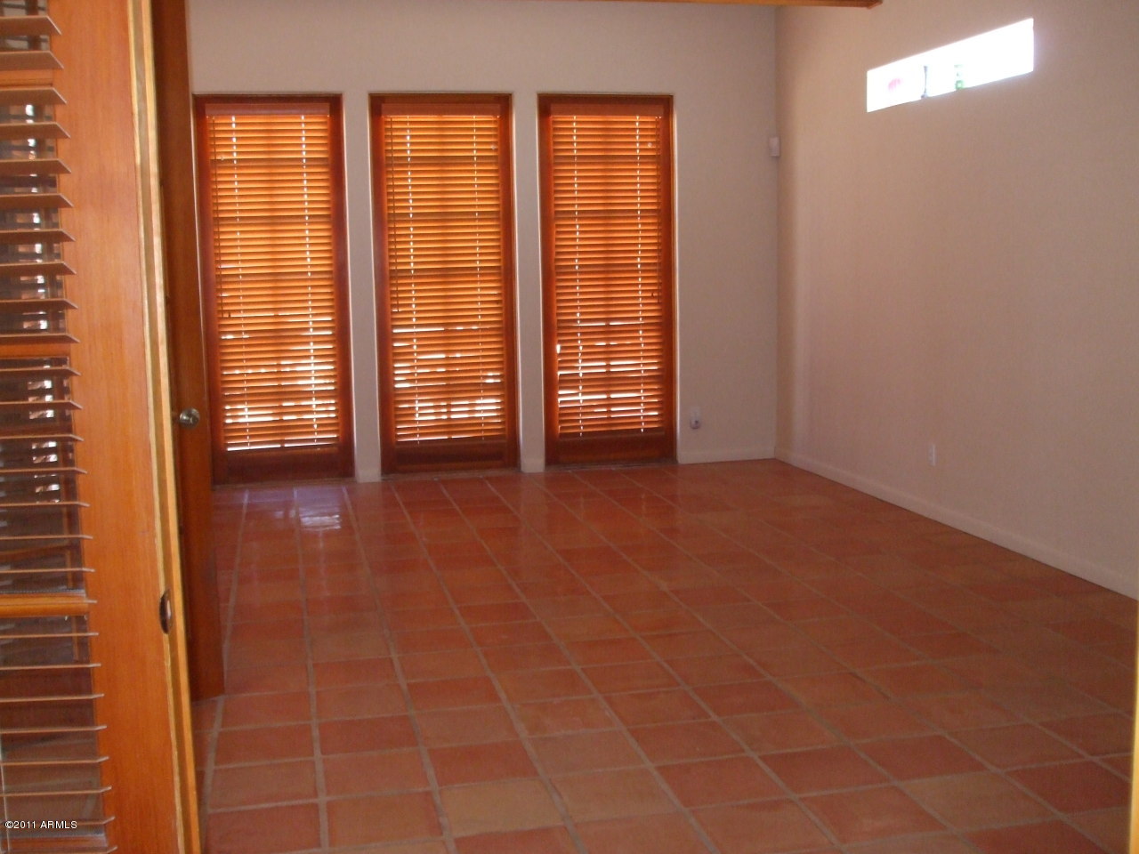 850 North Cortez Road Apache Junction, AZ 85119 - Photo 19 of 21 Access to ourside patio