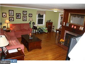 1407 Church Road Oreland, PA 19075 - Photo 3 of 12